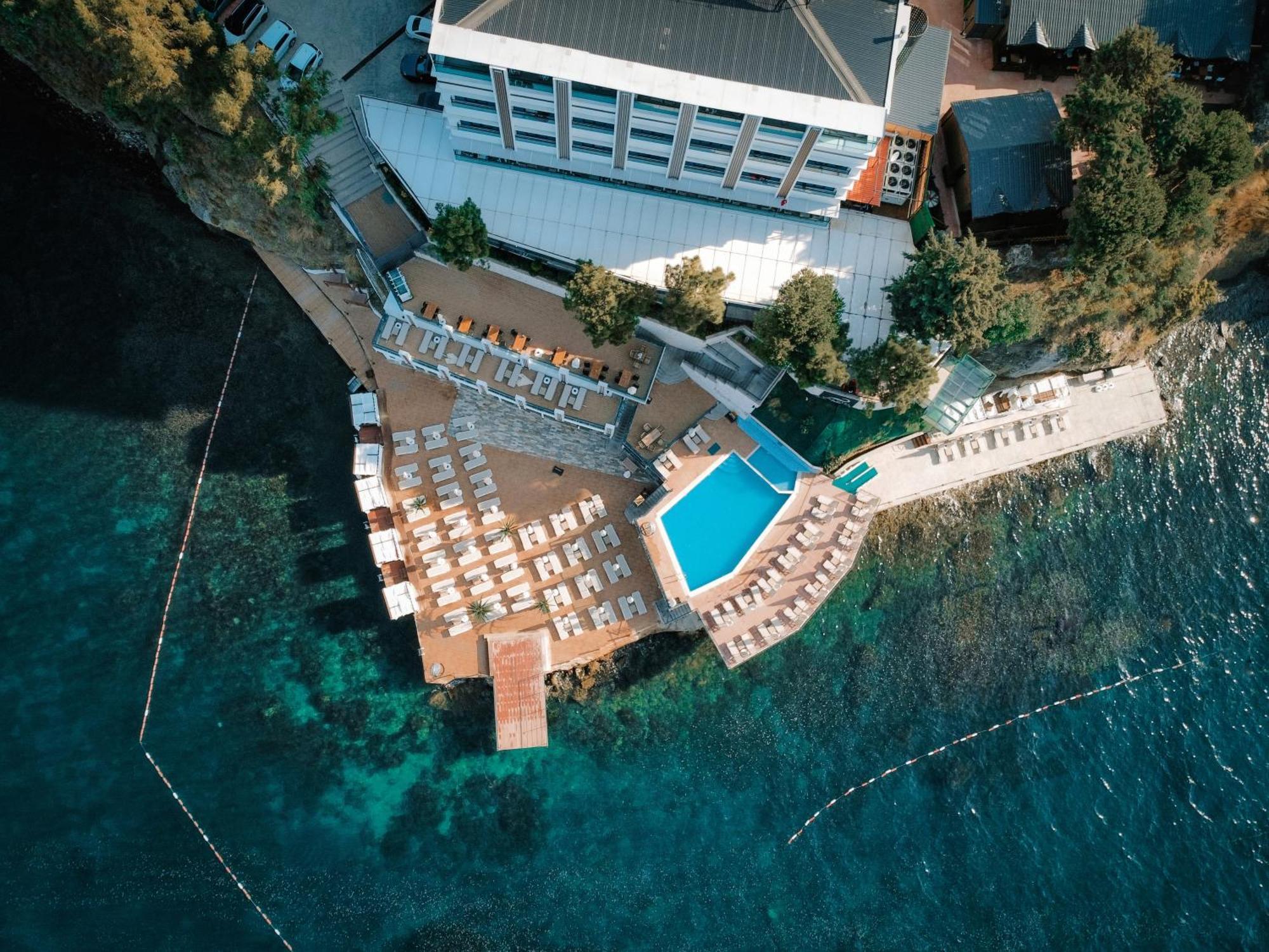 Vira Otel Suites Sinop Exteriér fotografie