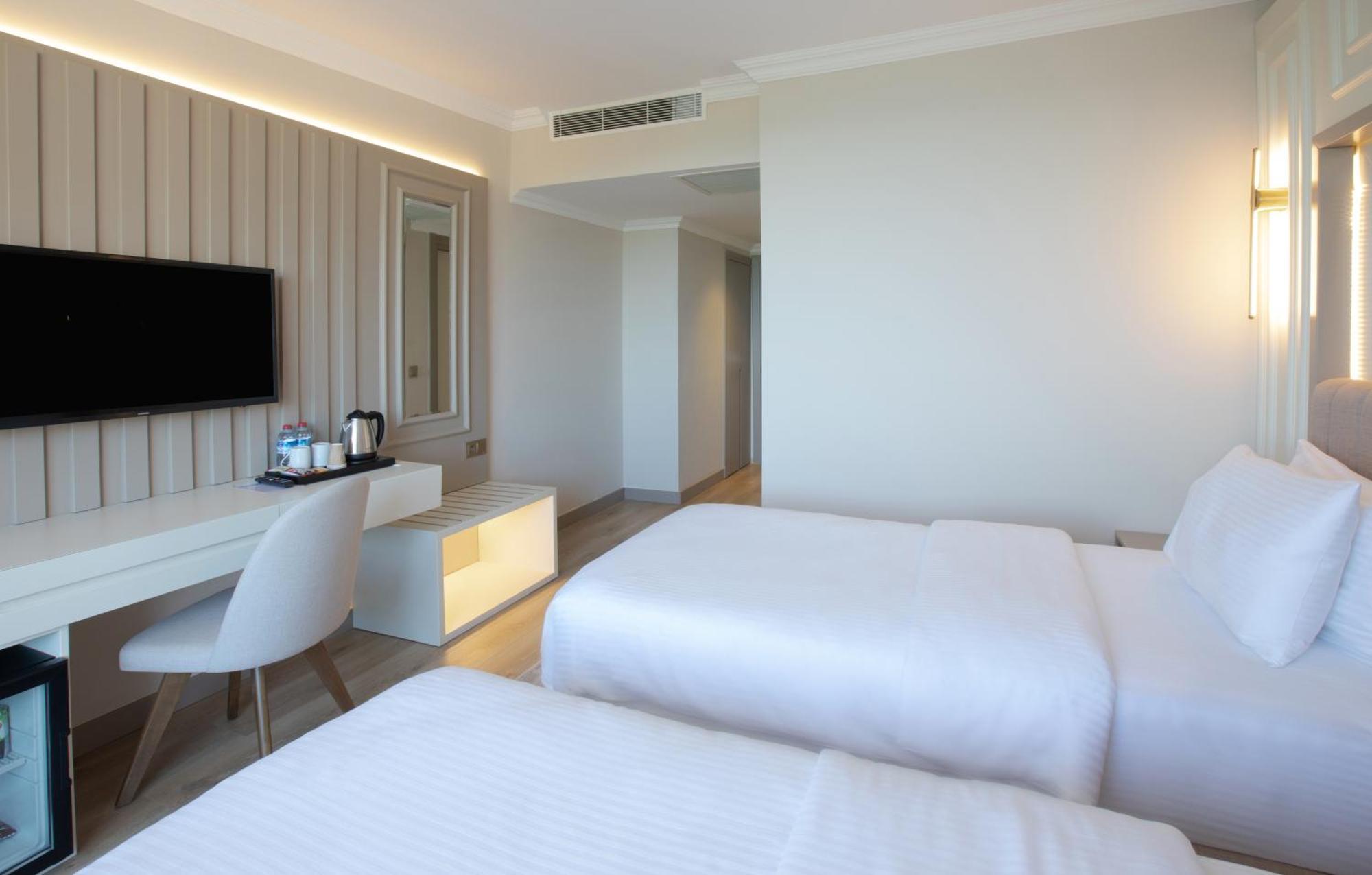 Vira Otel Suites Sinop Exteriér fotografie