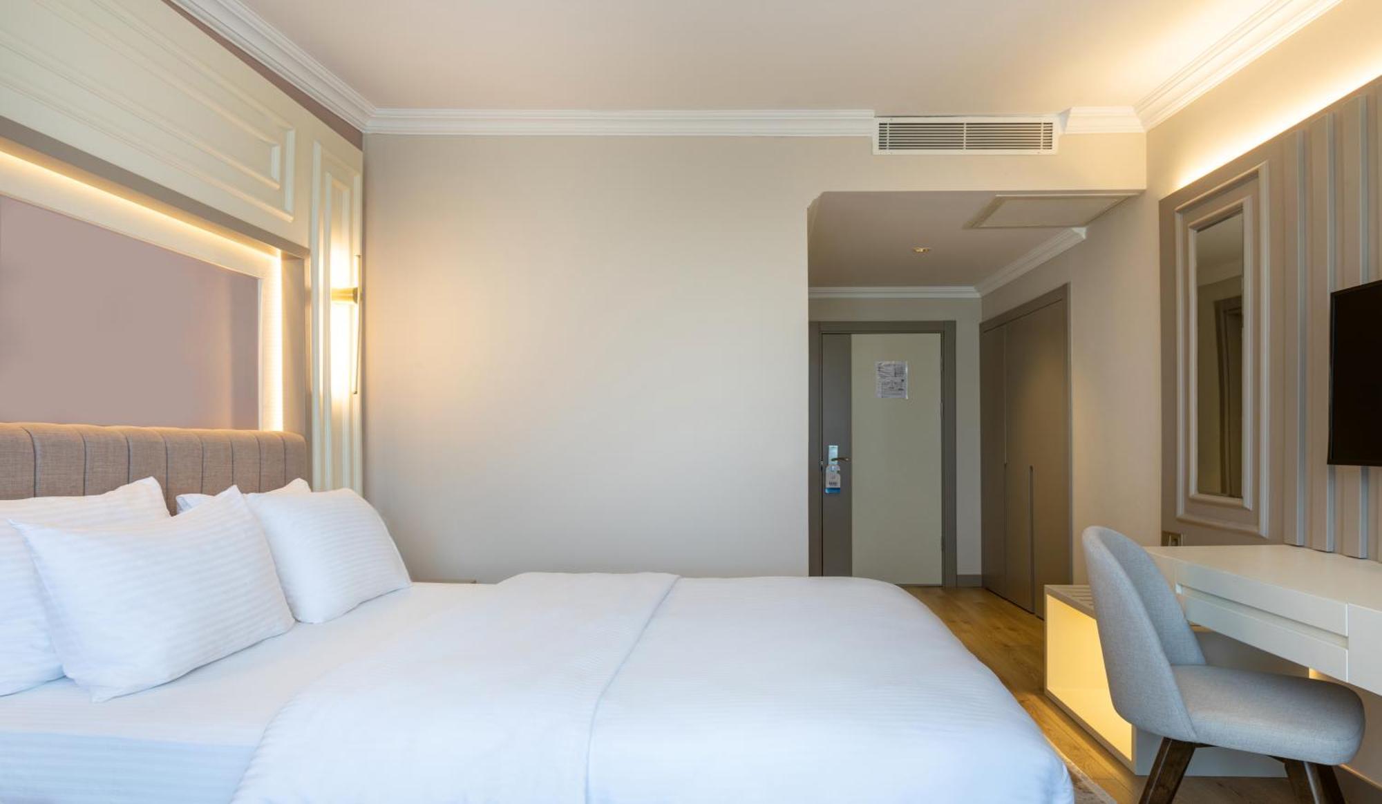Vira Otel Suites Sinop Exteriér fotografie