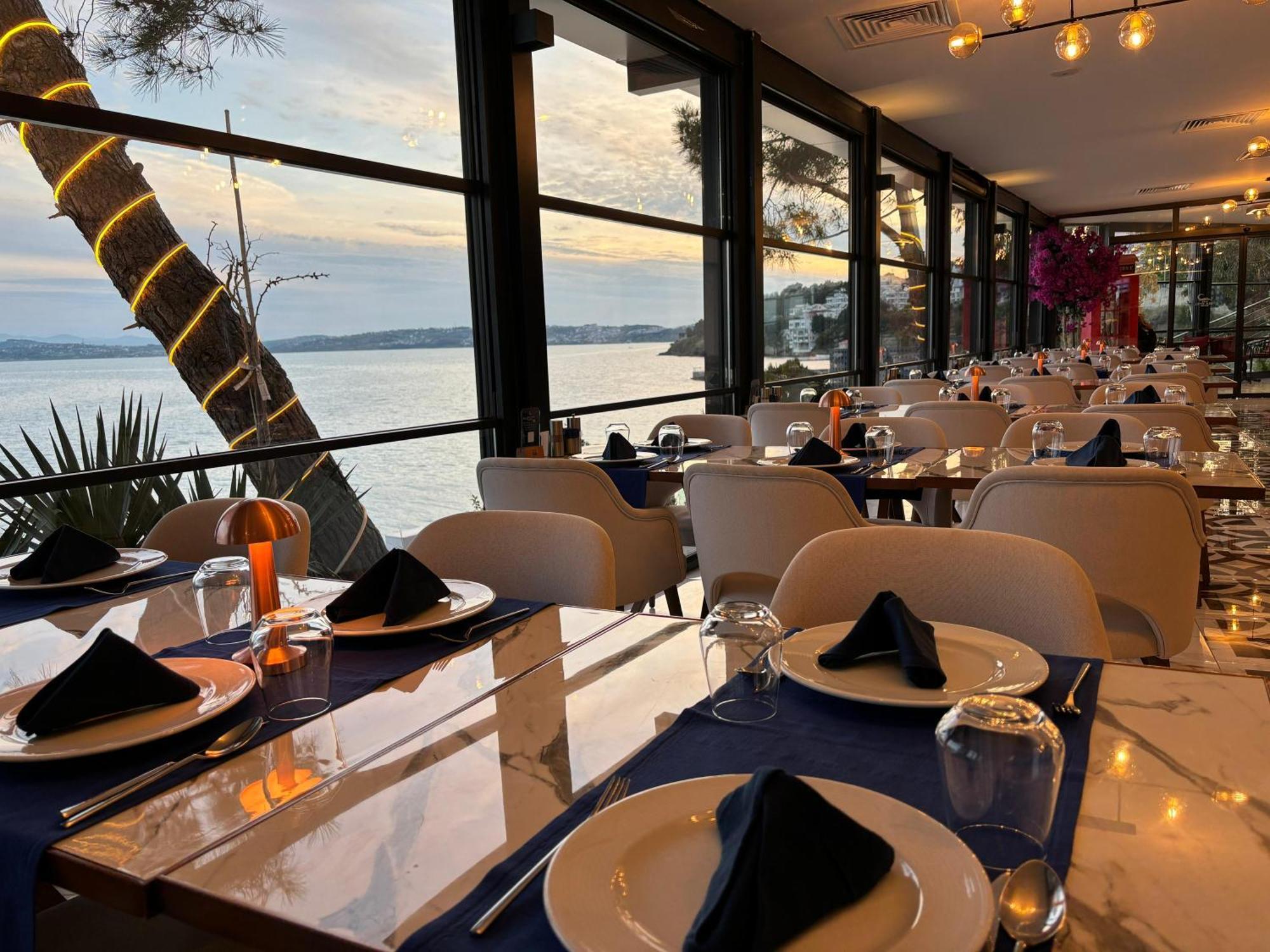 Vira Otel Suites Sinop Exteriér fotografie